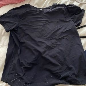 Lululemon size 6 shirt open back light weight sweat wicking